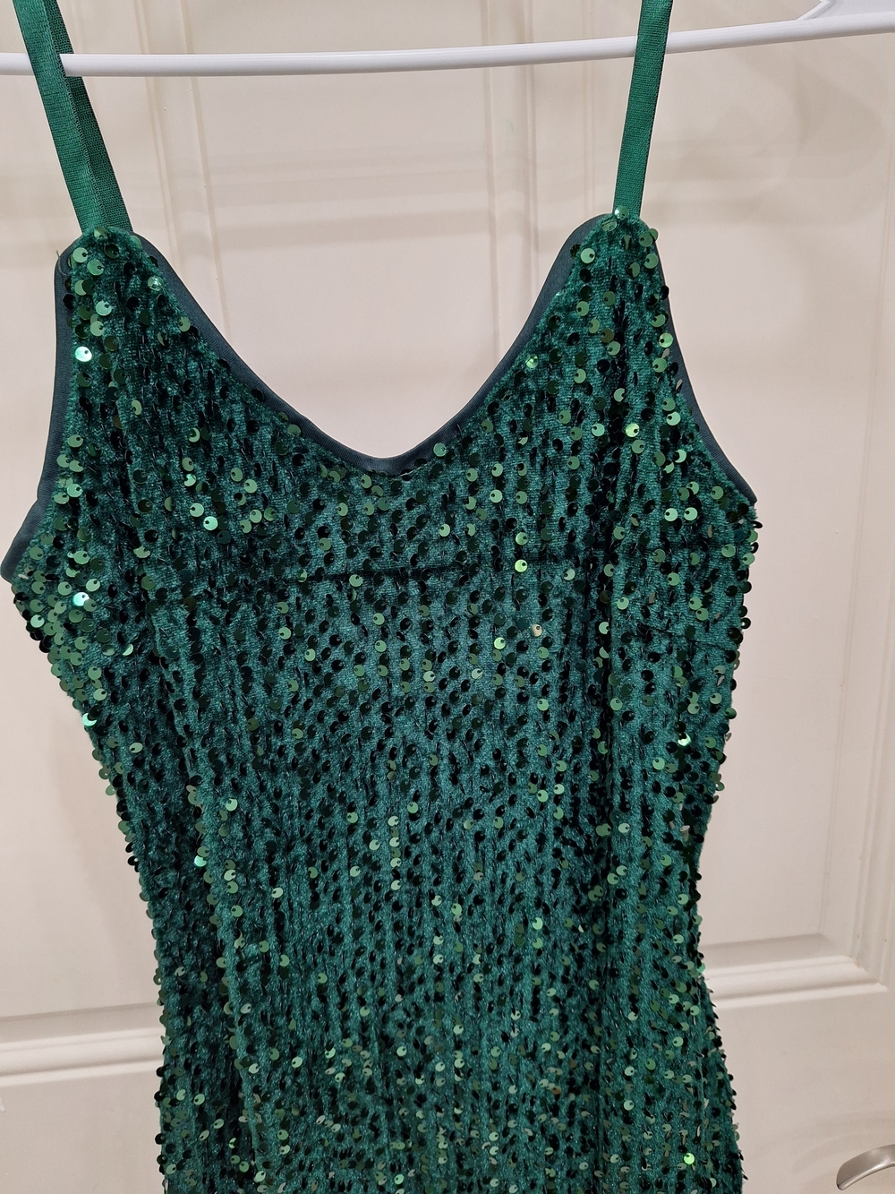 Simplee Apparel Emerald Green Sequin Spaghetti Strap Dress